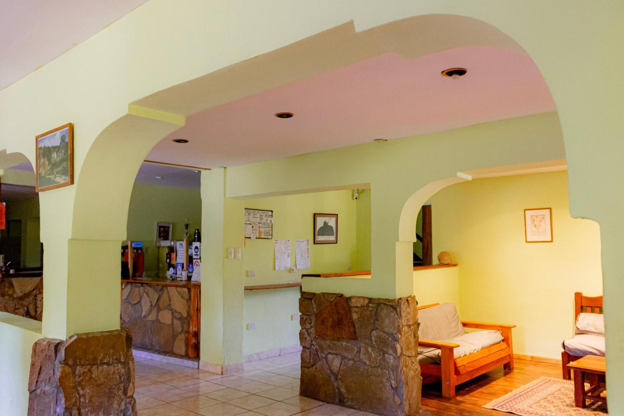 Corinto Hostel El Bolson Bagian luar foto