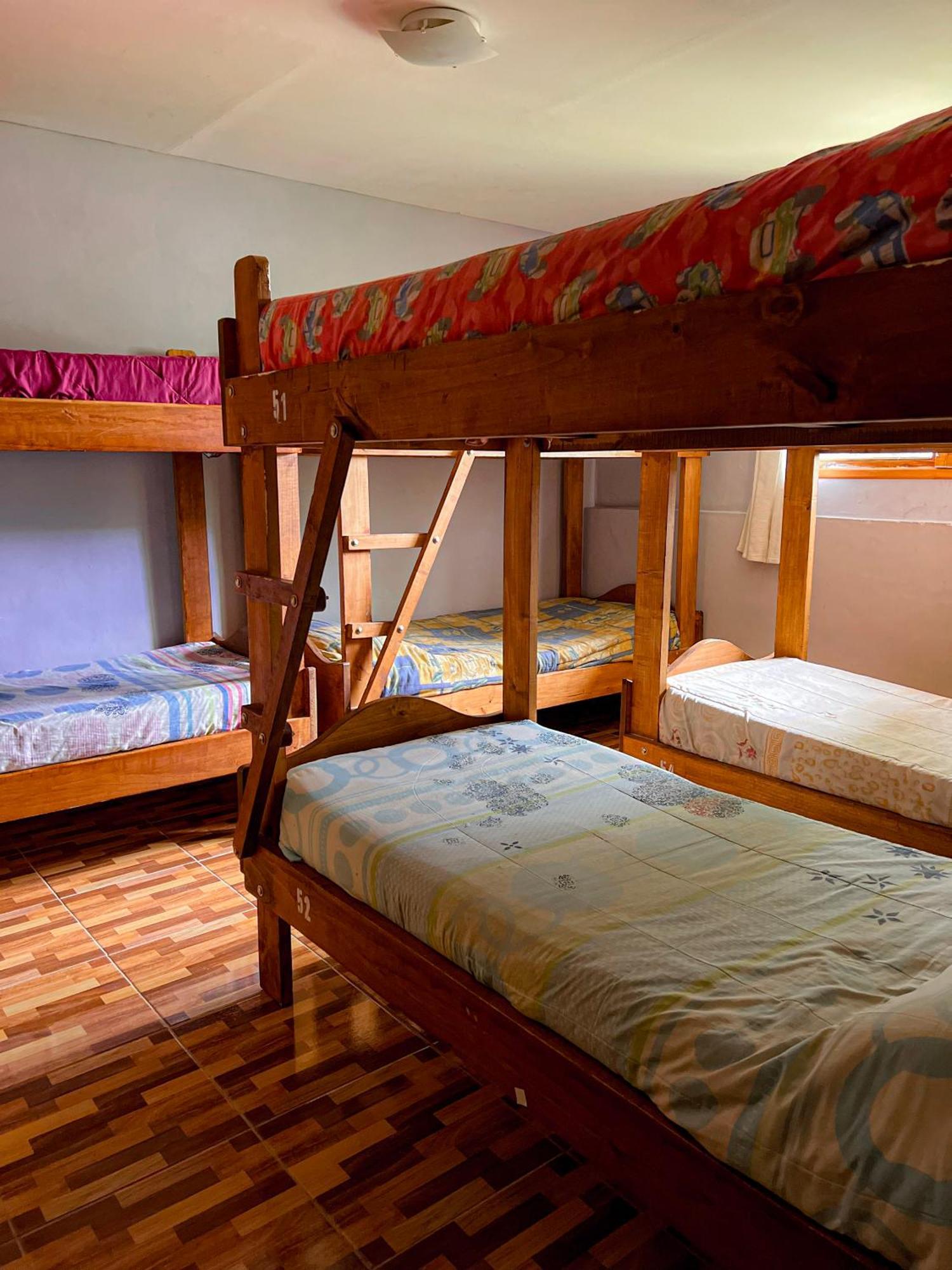 Corinto Hostel El Bolson Bagian luar foto